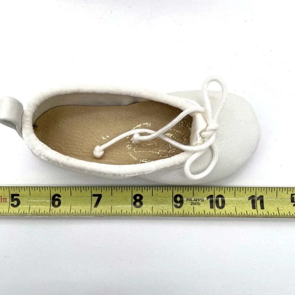Bear Feet White Leather Ballerina Kid's Shoes Size 5 DSWB